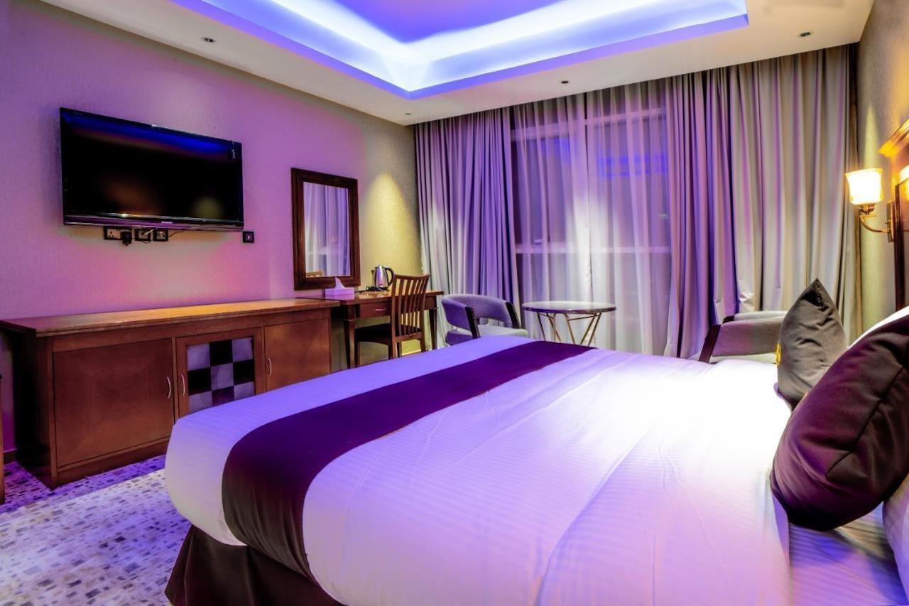 Raha Grand Hotel Дубай Экстерьер фото